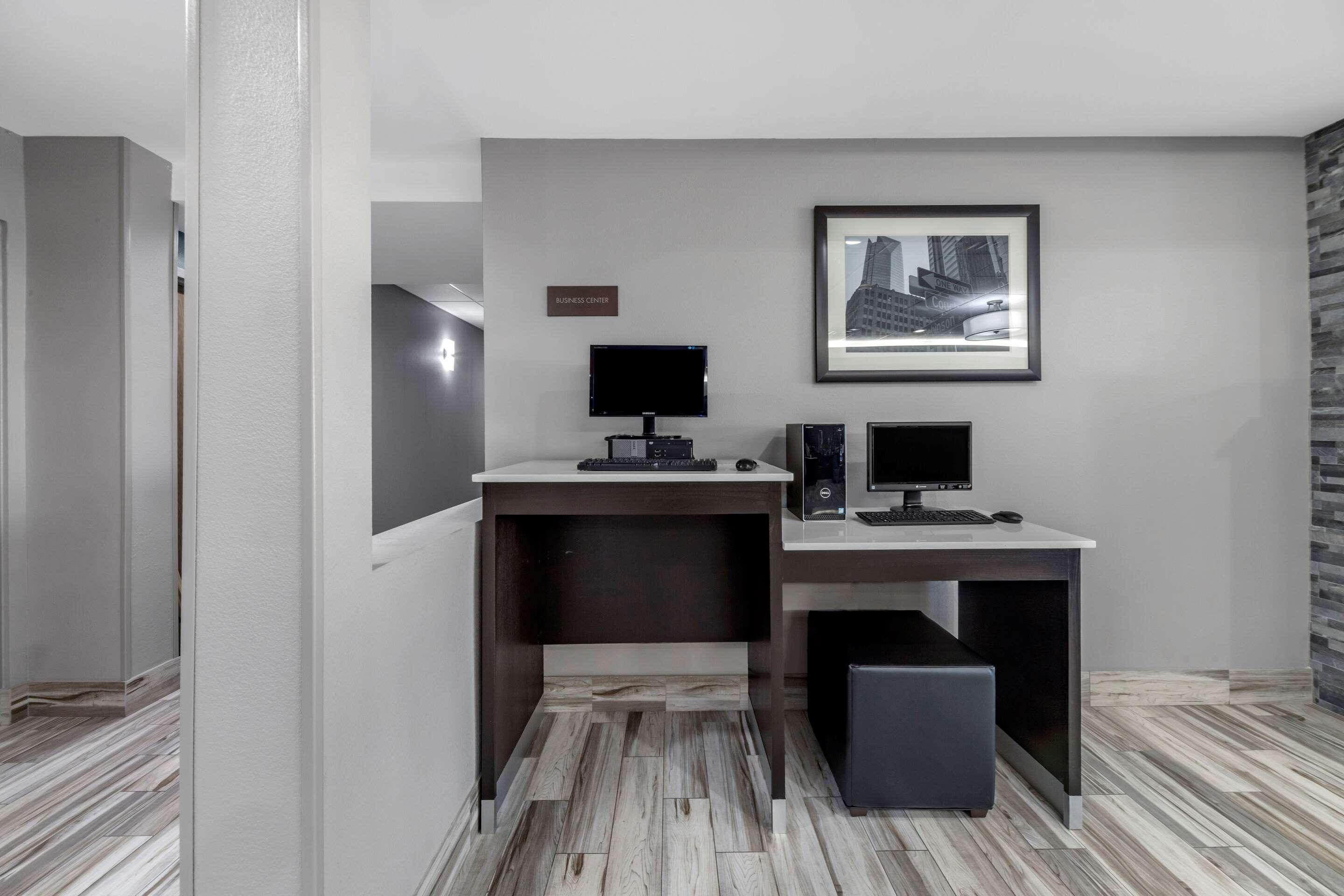 Garner Hotel Oklahoma City - Quail Springs By Ihg Eksteriør bilde
