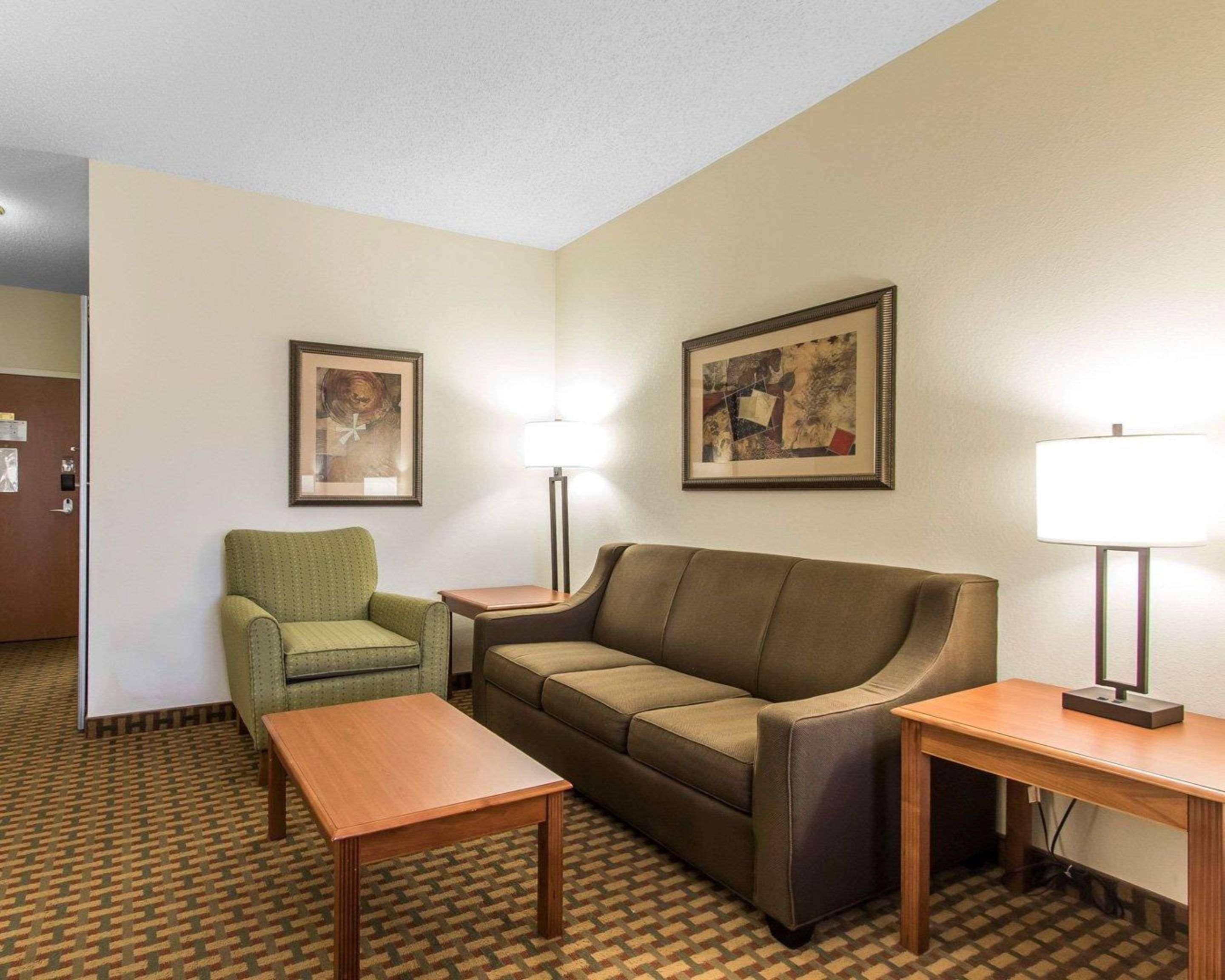 Garner Hotel Oklahoma City - Quail Springs By Ihg Eksteriør bilde